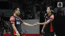 Ganda campuran Indonesia, Hafiz Faizal/Gloria Emanuelle Widjaja saat berlaga di babak pertama Indonesia Master 2020 melawan Zheng Si Wei/Huang Ya Qiong (China) di Istora GBK, Jakarta, Selasa (14/1/2020). Hafiz/Gloria kalah dua set langsung 14-21, 13-21. (Liputan6.com/Helmi Fithriansyah)