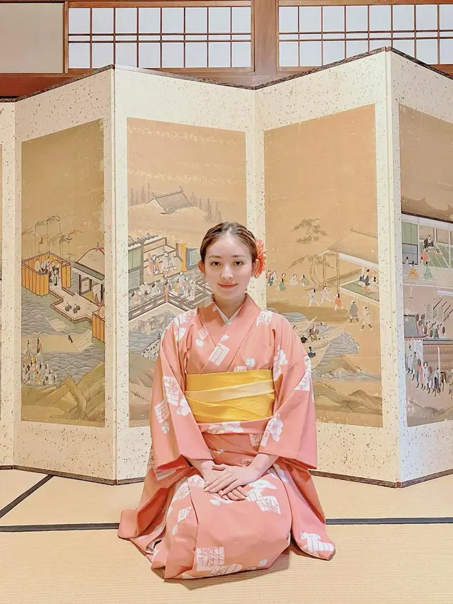 Gaya Liburan Natasha Wilona di Negeri Sakura, Jadi Gadis Jepang Pakai Kimono