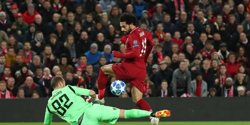 Salah Dua Gol, Liverpool Menang Telak atas Red Star