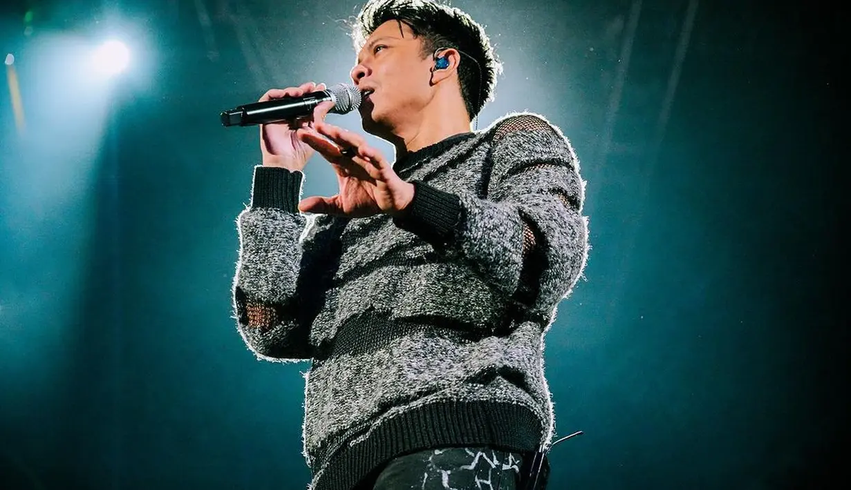 Usai konser, Ariel berterima kasih kepada para penggemar yang jadi bagian dari acara. [Instagram.com/arielnoah]