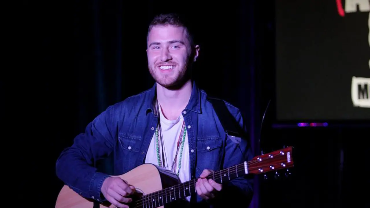 Mike posner