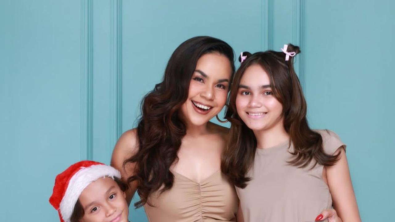 7 Potret Keakraban Melaney Ricardo dan Dua Anaknya, Pesan Inspirasi untuk Para Ibu