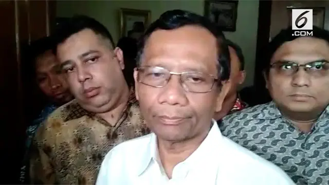 Mantan Ketua Mahkamah Konstitusi (MK) Mahfud MD menyatakan, dirinya diminta Jokowi untuk berdampingan di Pilpres 2019.
