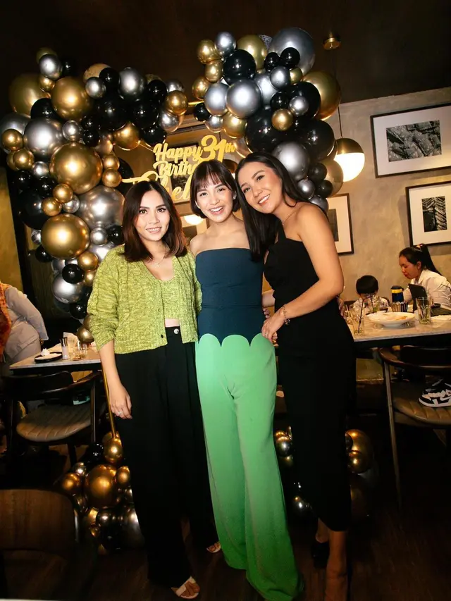 Perayaan ulang tahun Chelsea Olivia ke-31. (Foto: Instagram/chelseaoliviaa)