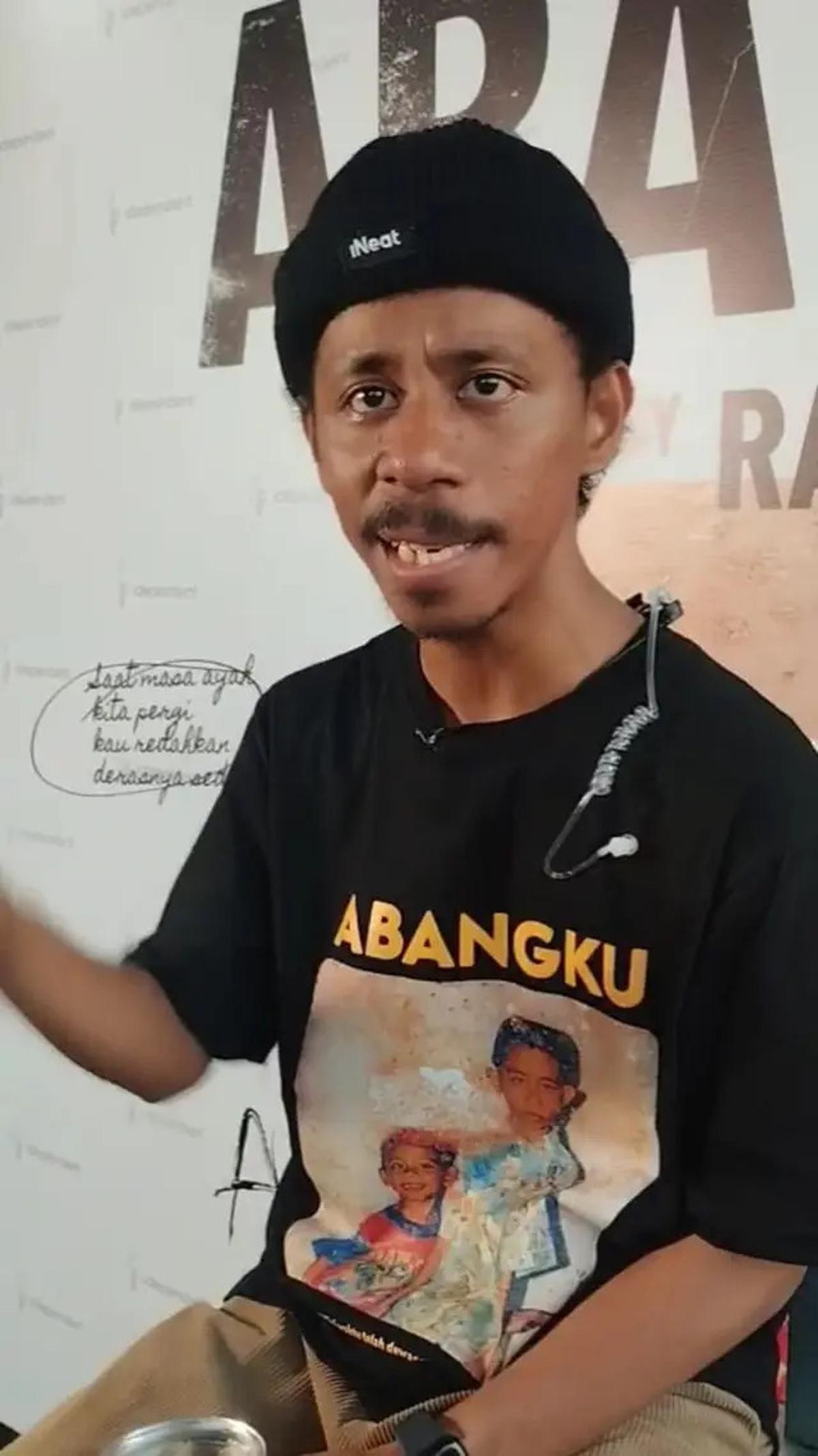6 Fakta Film Komang: Berburu Pemeran Utama, Raim Laode Puas Dapat Kiesha Alvaro dan Aurora Ribero
