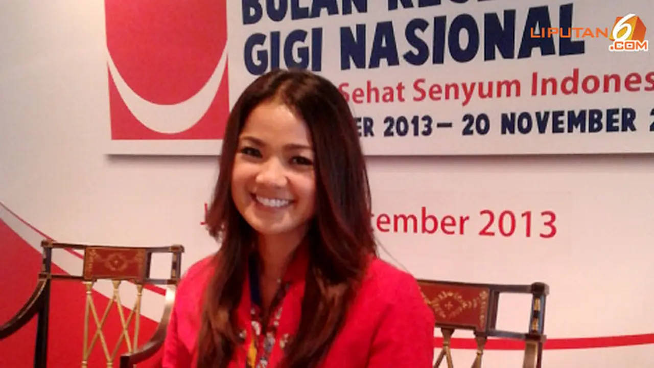 nirina-gigi-sehat-130903b.jpg