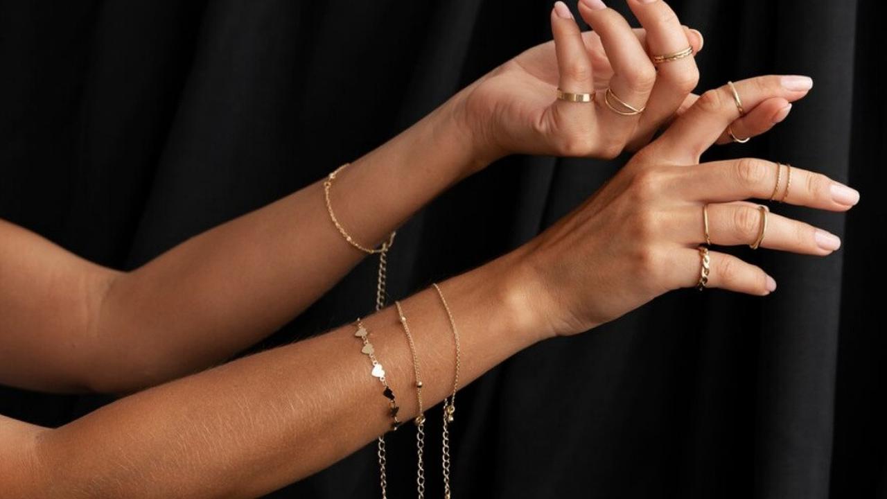 5 Model Gelang Emas Terbaru 2025 dengan Desain Cantik dan Berkelas