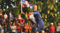 Aremania Histeris, Cristian Gonzales Kian Mirip Pacho Rubio