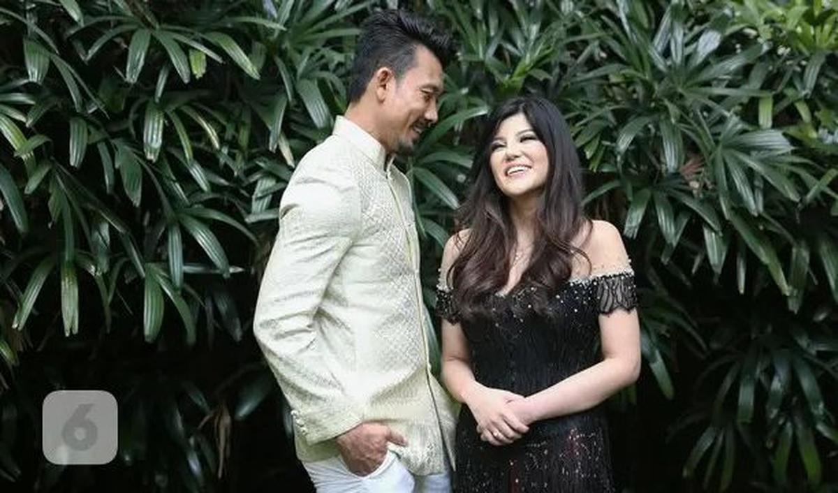 1. Deny Sumargo dan Dita Soedardjo