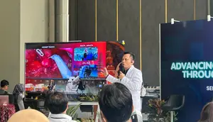 Dari Bali, Dokter RSCM Lakukan Operasi Ginekologi Telerobotik Pertama di Indonesia