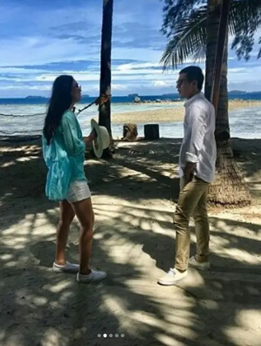 Yang membuat Finalis MTV VJ Hunt 2004 itu ikut bergabung, lantaran ia melihat film The Doll 2, meski bergenre horor, digarap dengan serius dan menarik.  Begitu juga dengan para pemain yang terlibat bagus-bagus. (Instagram/herjunotali)