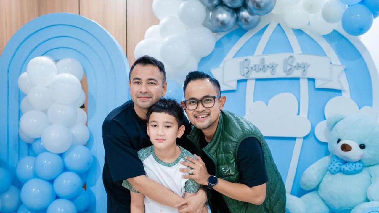 Momen Raffi Ahmad dan Nagita Slavina, Jenguk Shandy Purnamasari Usai Melahirkan Anak Laki-Laki