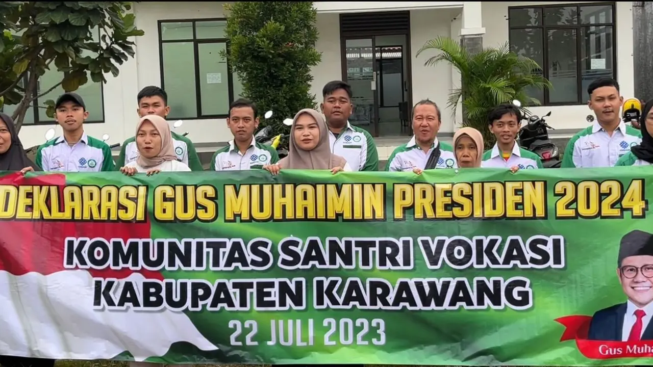 Komunitas Santri Vokasi Karawang mendeklarasikan dukungannya kepada Ketua Umum DPP Partai Kebangkitan Bangsa (PKB), Muhaimin Iskandar sebagai Presiden 2024 mendatang (Istimewa)