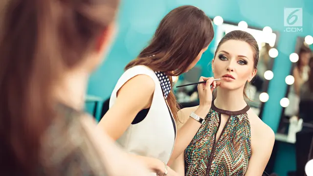 Makeup Artist
