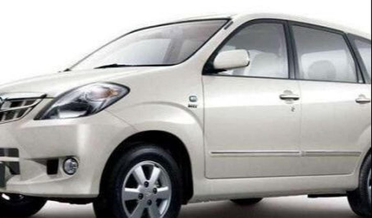 <b>Toyota Avanza 1.3 G (2011-2012)</b>