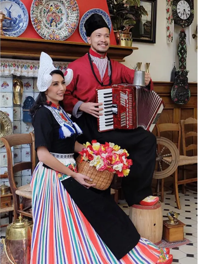 Selain itu, keduanya juga terlihat mengunjungi Oktoberfest di Munchen, Jerman dalam foto yang diunggah pada 29 September silam. 