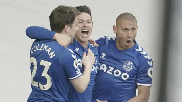 FOTO: Imbang 1-1 dengan Crystal Palace, Everton Tertahan di Posisi 8 - James Rodriguez; Tim Everton