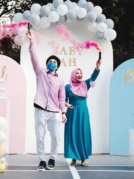 Acara Gender Reveal Aurel (Instagram/attahalilintar)