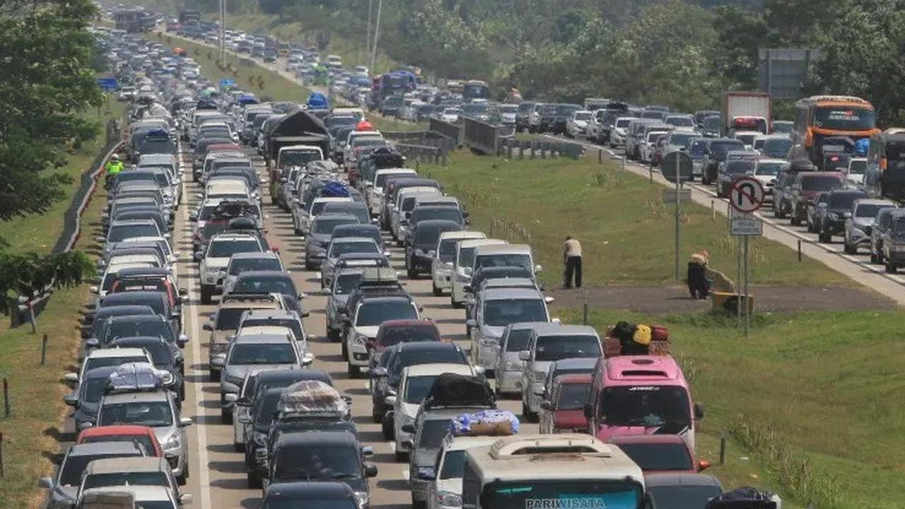 Laporan Operasi Ketupat 2025: Lonjakan Arus Mudik, Angka Kecelakaan hingga Rekayasa Lalin