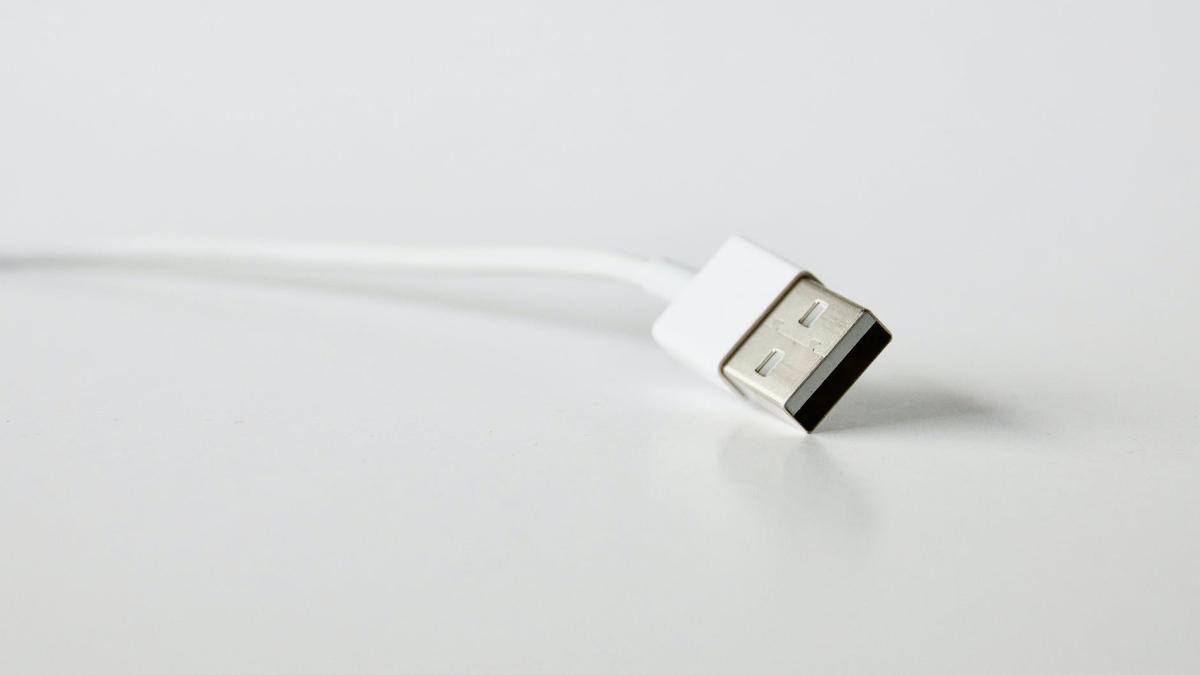 Kabel charger yang buruk