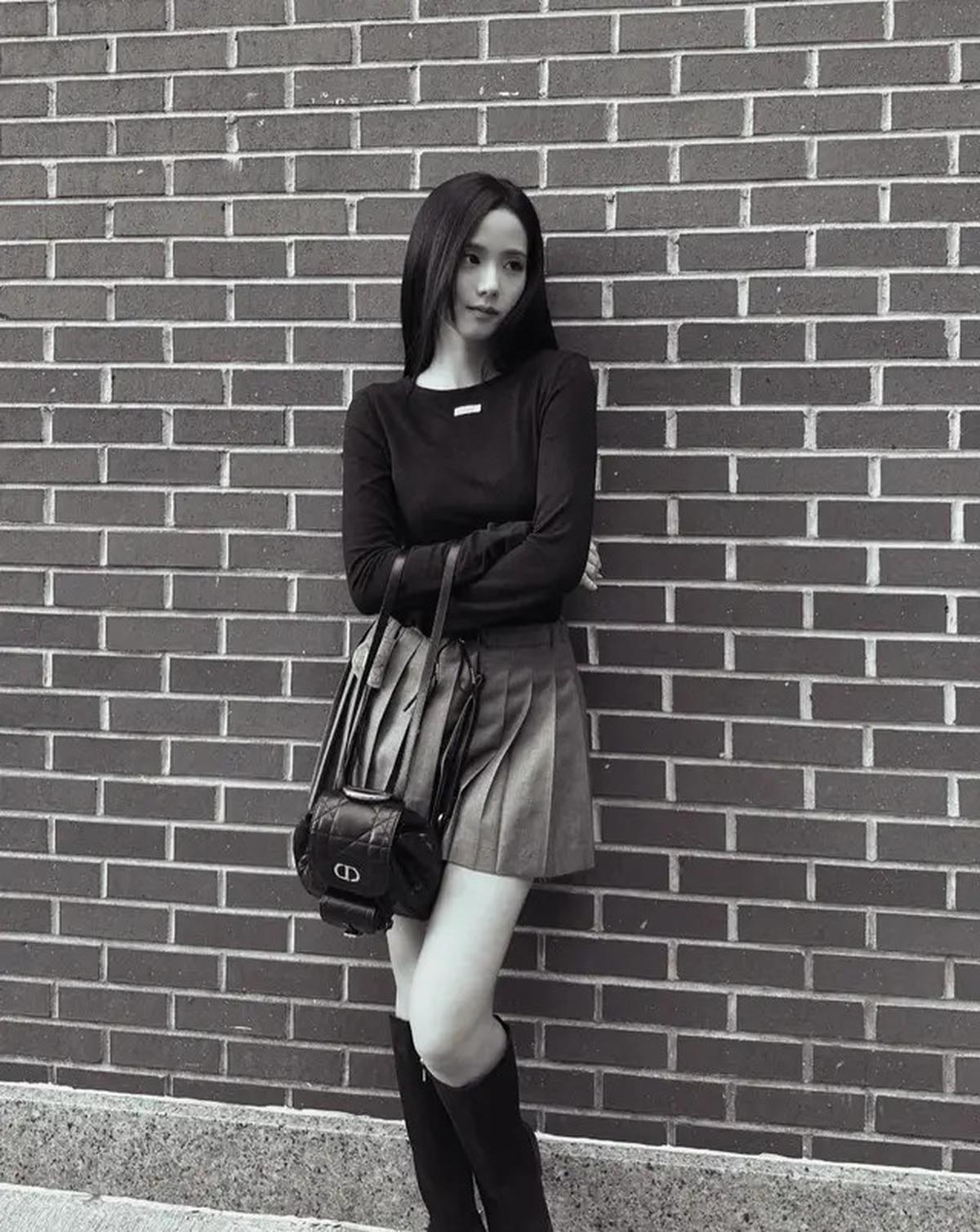 Jisoo Berencana Rilis Lagu Solo dan Comeback Bersama BLACKPINK