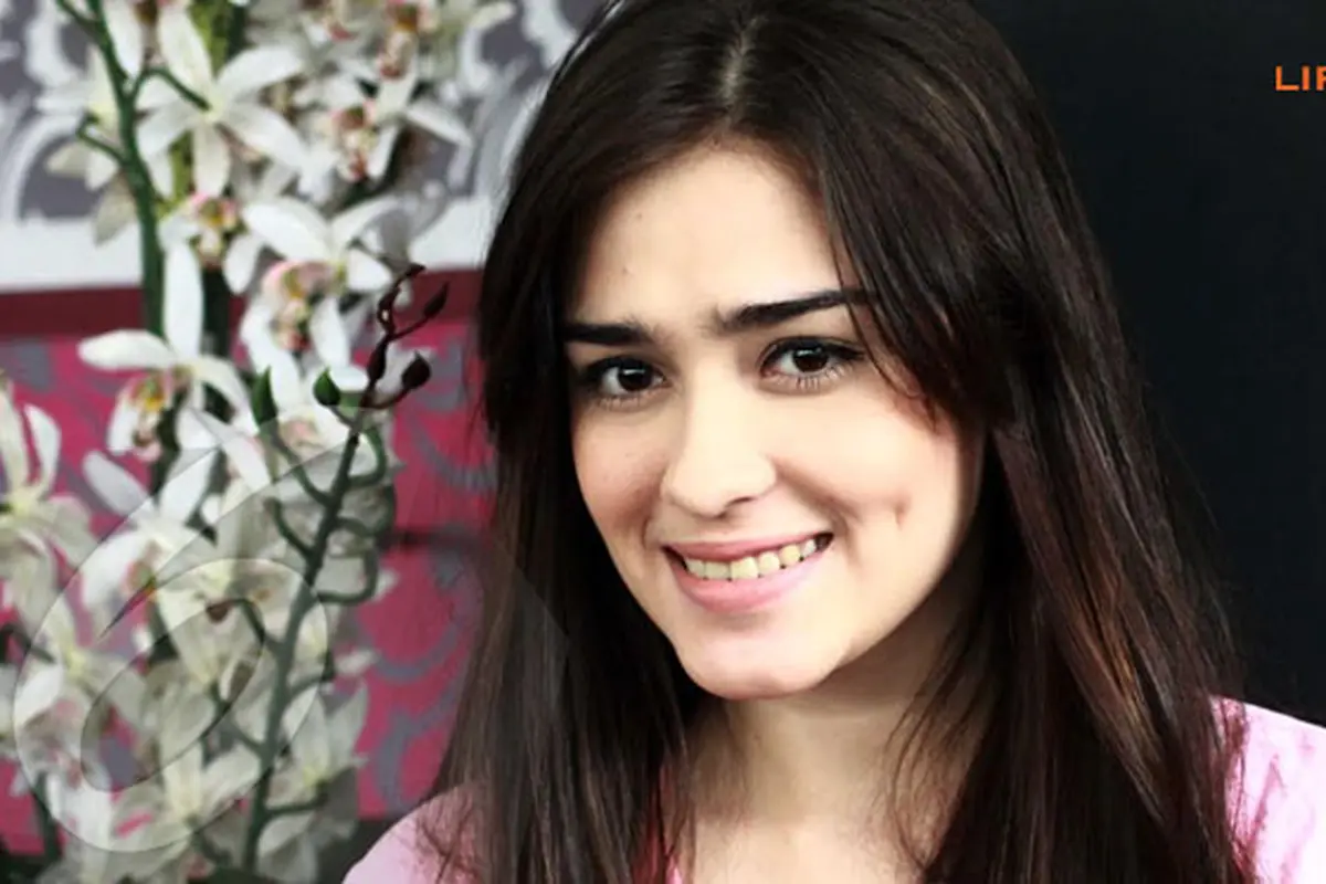 yasmine-wildbloo-3-131205b.jpg