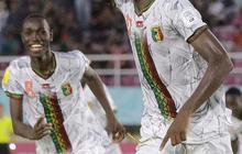 FOTO: Momen Mali Hajar Uzbekistan di Piala Dunia U-17, Diwarnai Hattrick dan Penggunaan VAR Pertama Kali