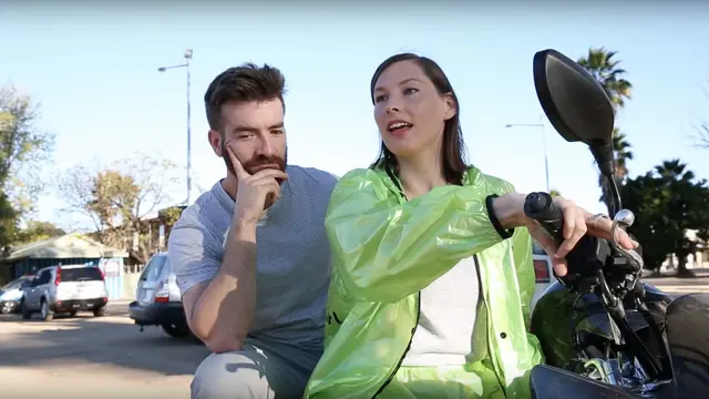 Mengandalkan Ojek Online