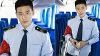 Lagi, Kali Ini Kondektur Bus Paling Ganteng Heboh di SocMed