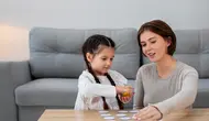 5 Kesalahan Memuji Anak yang Terlalu Berfokus pada Kecerdasan, bukan Usaha