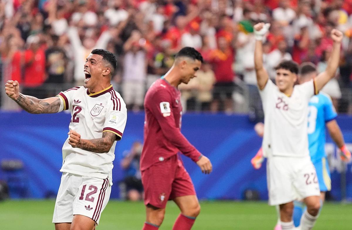 FOTO: Ronaldo Menangis Portugal Tersingkir dari Piala Dunia 2026