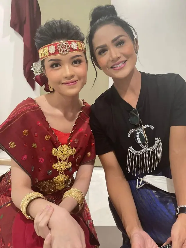 Clarissa Ardhita bersama Krisdayanti (ist)