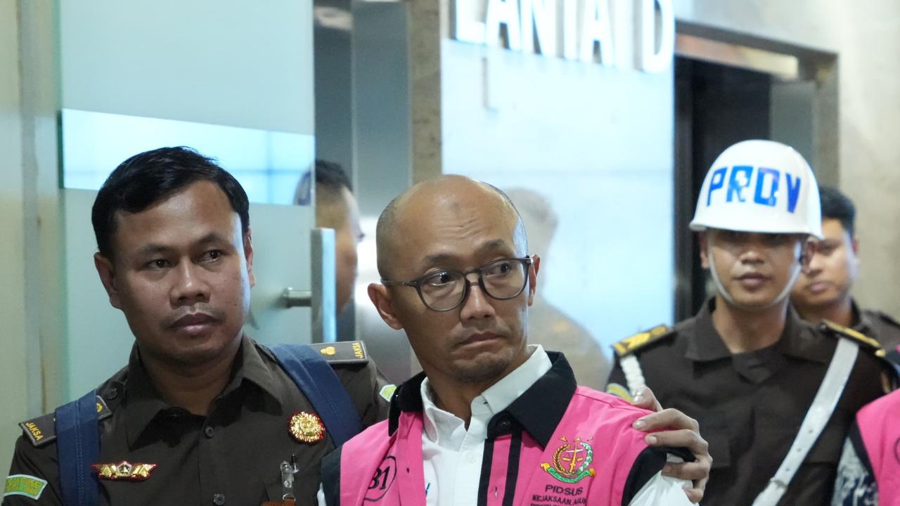 Tersangka kasus korupsi minyak mentah Pertamina