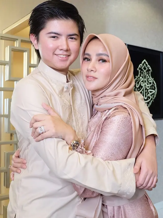 Momen Kompak Olla Ramlan dan Sean Michael Alexander (sumber: instagram/ollaramlanaufar)