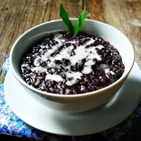 Bubur ketan Hitam. (Foto: mubarak-blog.blogspot.com)