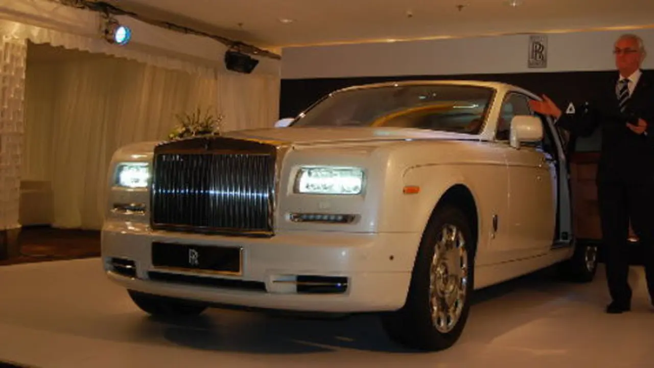 Peluncuran Rolls-Royce Phantom Seri II di Indonesia (Nazar Ray)