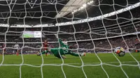 Liverpool Sering Kebobolan, Klopp Bidik Eks Kiper Real Madrid
