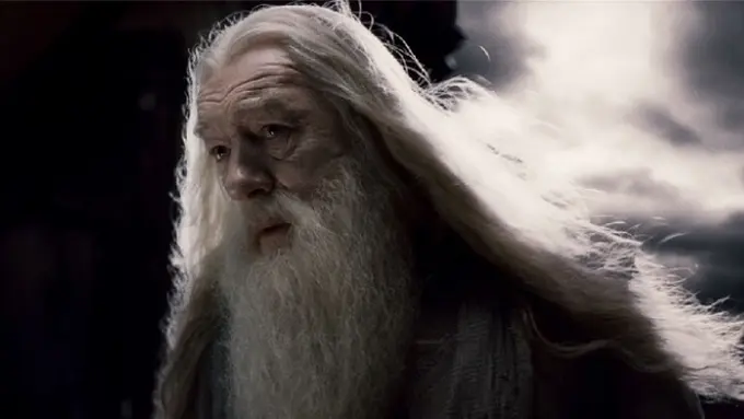 [Bintang] Mencari Pemeran Dumbledore di Film Fantastic Beasts 2