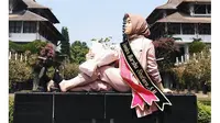 Lulus Kuliah 2 Tahun 11 Bulan di ITB, Ini 7 Potret Cantik Diandra Keponakan Maia Estianty (sumber: Instagram.com/diandramarsha)