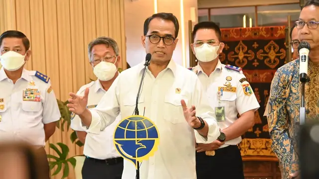 Menhub Budi Karya Sumadi neryebertemu dengan PJ Gubernur DKI Jakarta Heru Budi Hartono, di Kementerian Perhubungan, Senin (24/10/2022). (Dok Kemenhub)