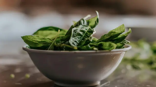 Bayam Si Hijau yang Buat Tubuh Anti-Lelah