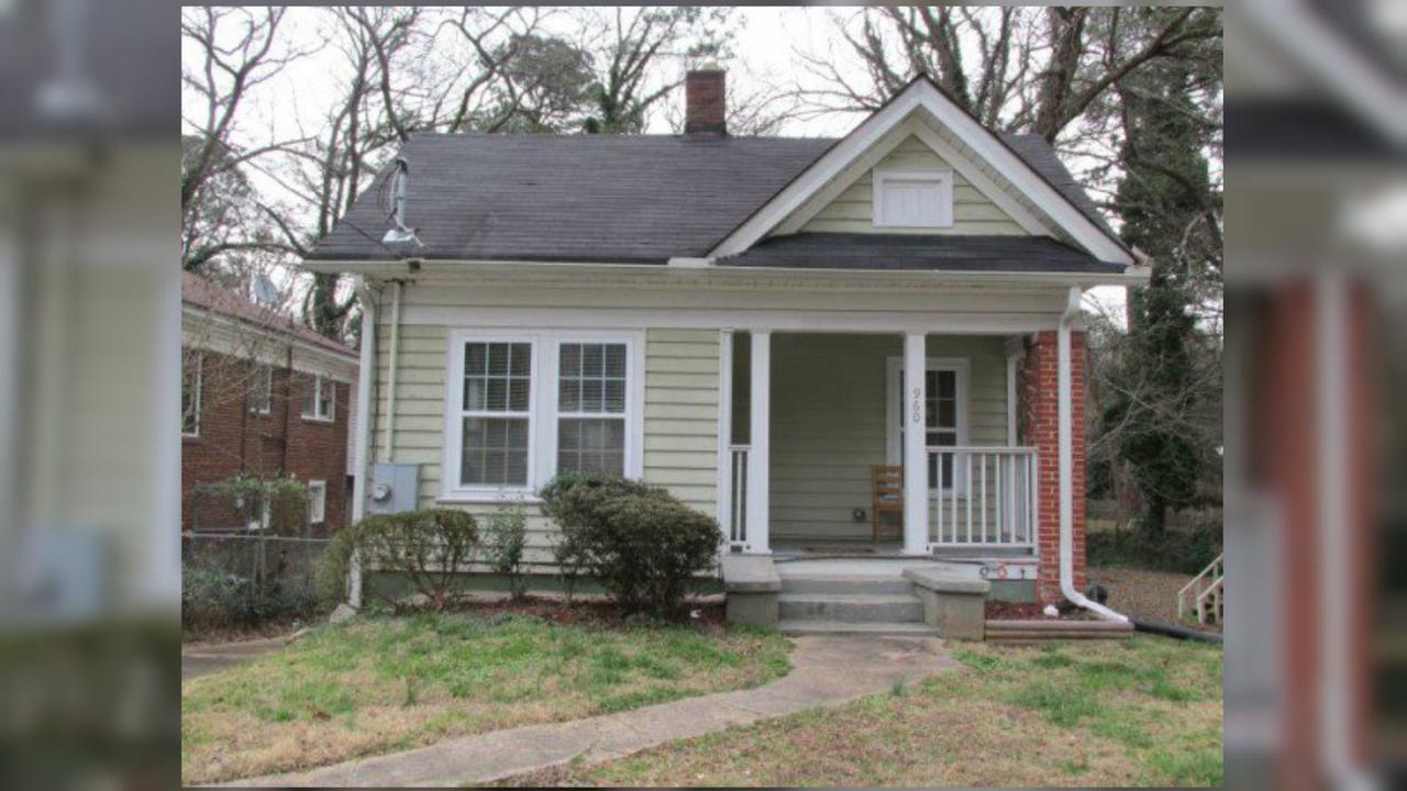 Misteri ponsel hilang-01