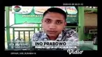 Pemilik warung kuliner sayur kotok daun racun, yang setiap hari memetik daun racunan di kebun miliknya sendiri. Daun racunan ini telah diburu para pecinta kuliner vegetarian.