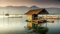 6 Tempat Makan di Waduk Cirata Paling Hits 2026, dari Kafe View Danau sampai Saung Terapung
