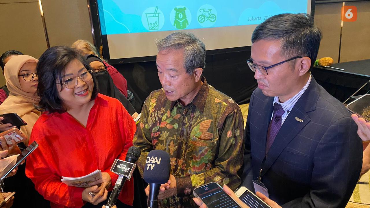 Kepala TETO di Jakarta, John Chen dan Director Taiwan Tourism Bureau KL Office Chou Shih-Pi dalam acara TAIWAN TOURISM WORKSHOP (Liputan6.com/Chesa Saputra)