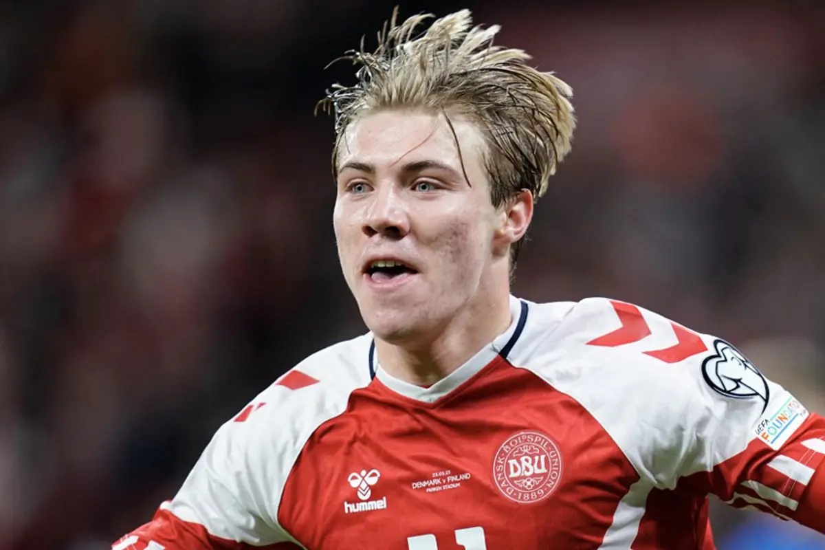 Hattrick Rasmus Hojlund Bawa Denmark Taklukkan Finlandia di Kualifikasi Euro 2024