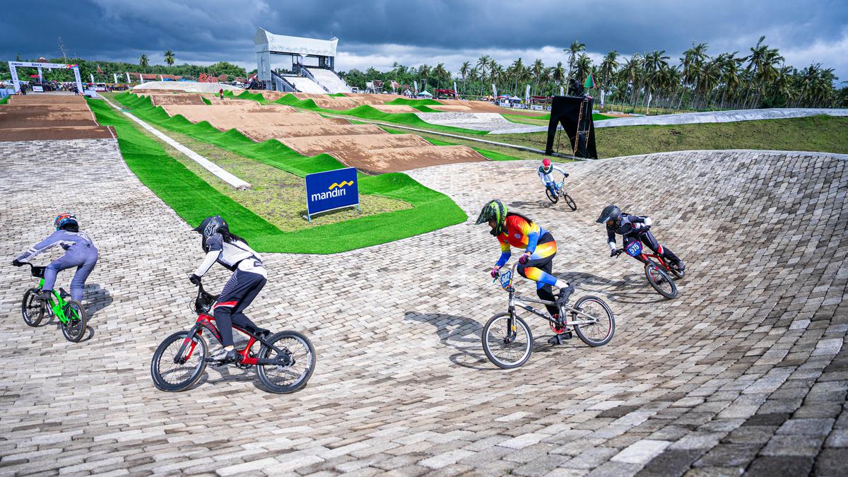 Gelaran Kejurnas BMX 2025 di Sirkuit Supercross Internasional Jadi Momentum Lahirkan Bibit Baru Potensial