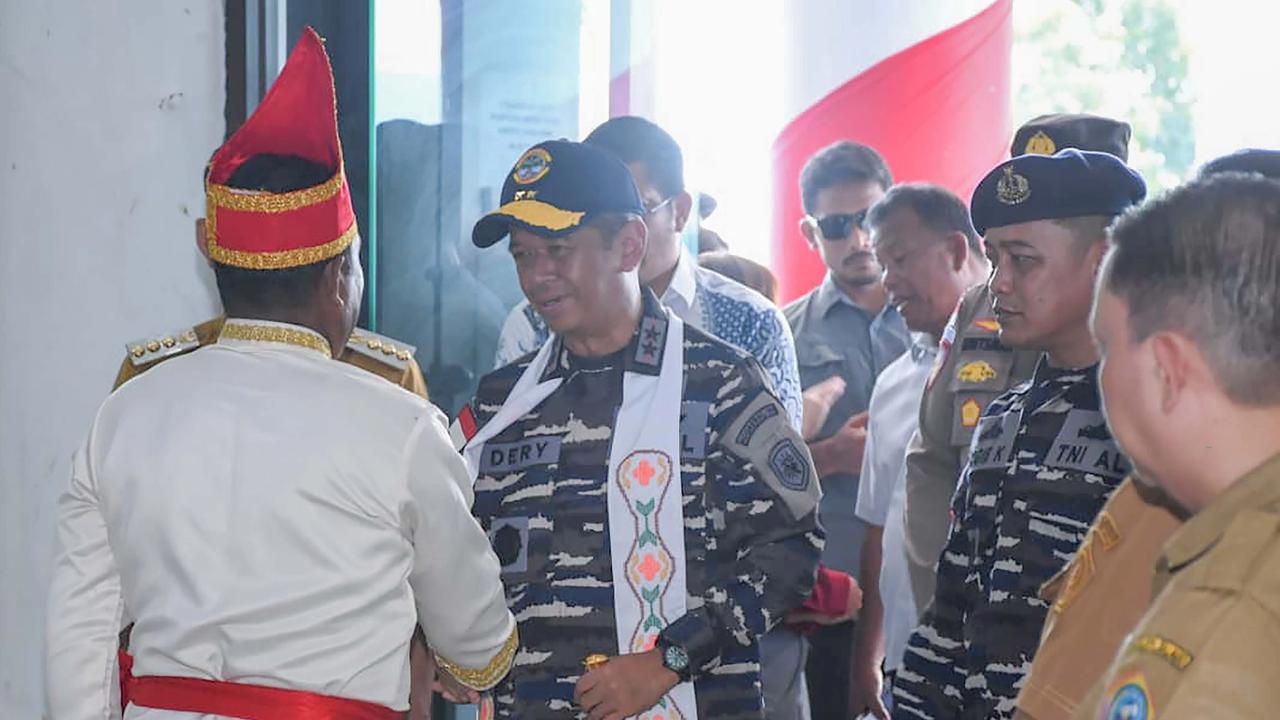 FOTO: TNI AL Perkuat Komunikasi dan Kepedulian Sosial di Kepulauan Talaud