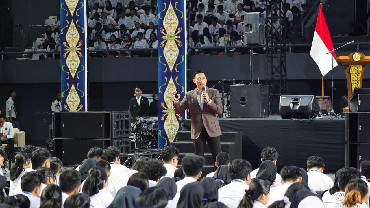 Menko AHY ke Mahasiswa UPN Jakarta: SDM Berkualitas Kunci Indonesia Emas 2045