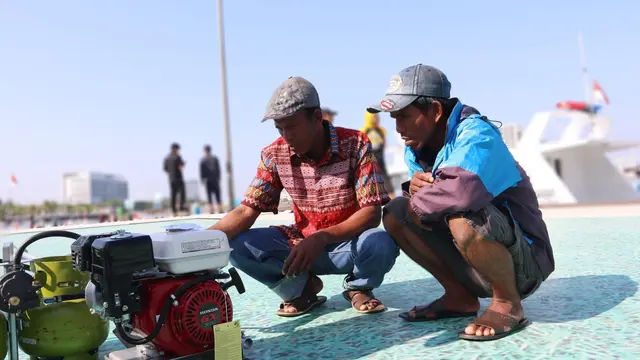 Nelayan di Kutawaru, Cilacap, Jawa Tengah memanfaatkan bahan bakar gas untuk kapalnya. (Dok Pertamina)
